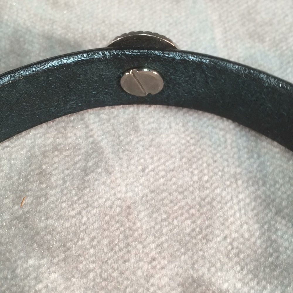 Teal Leather Choker with Cross Medallion - Picture 5 of 5
